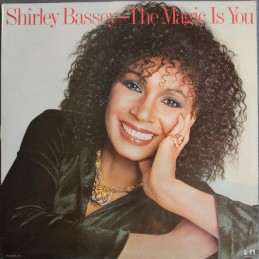 Shirley Bassey – The Magic...