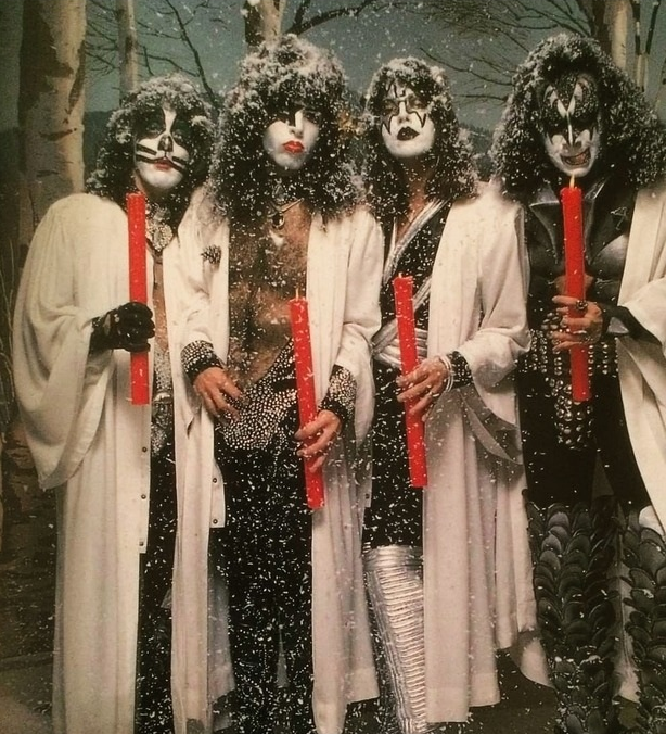 From carols to winter music - from the modern era to the contemporary age